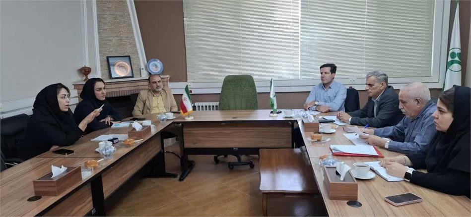 توافق صندوق بازنشستگی زنجان و بیمه دی برای راه‌اندازی میز خدمت در ۱۵ دفتر منتخب